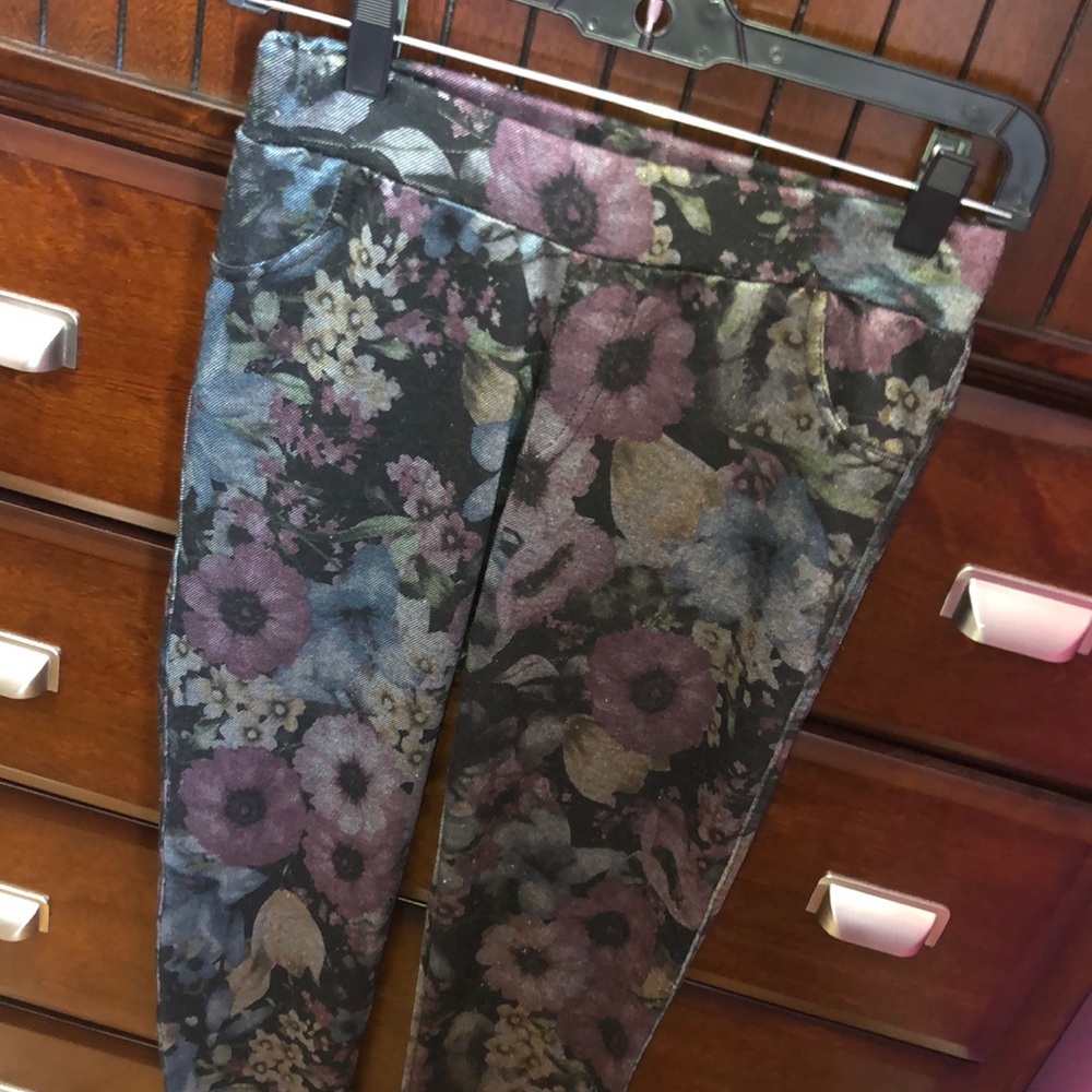Metallic Floral Leggings